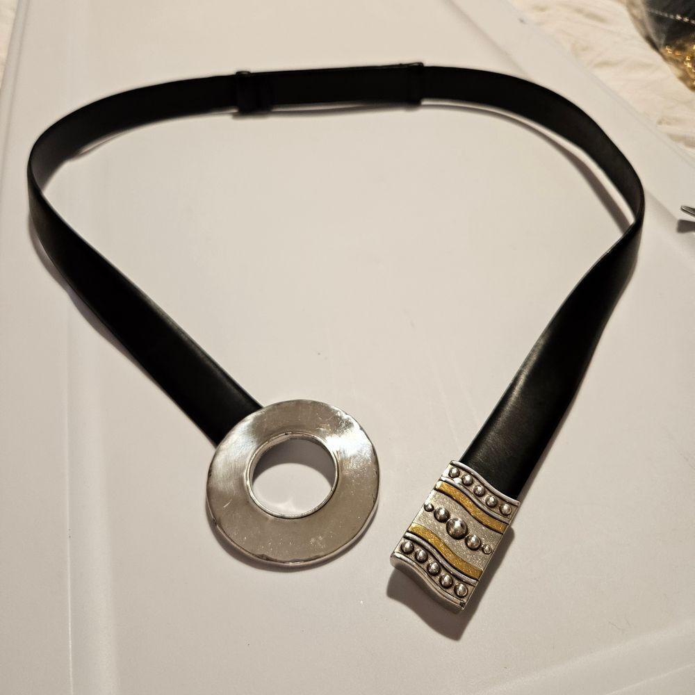 Chico's Black Leather Belt Sz S-XL 41" Adjustalbe - Picture 6 of 9
